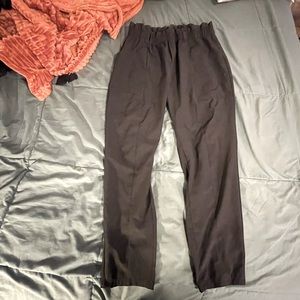 Stretchy Black Paper bag pants! Athletic but stylish